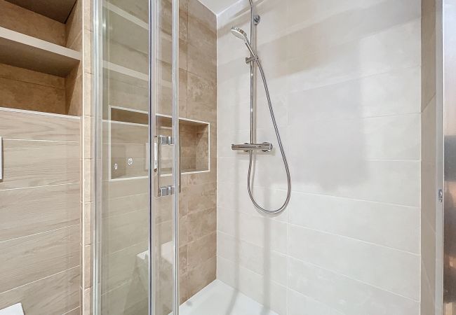Apartment in Les Gets - Cedrela-appartement-5/7pers-Centre station Apartment in Les Gets - Cedrela-appartement-5/7pers-Centre station