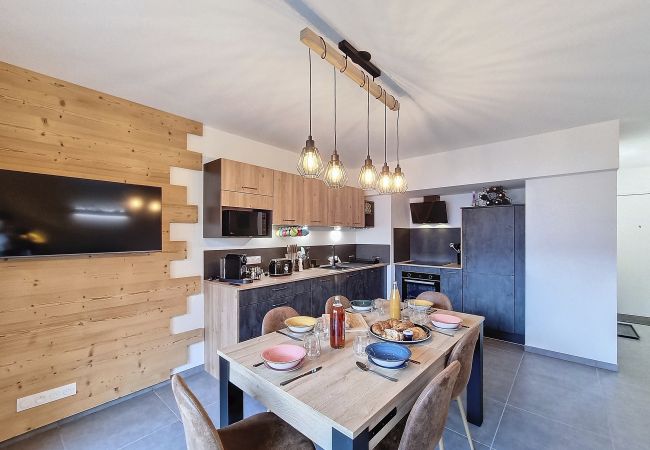 Apartment in Les Gets - Cardena- appartement- 8pers- proche centre Apartment in Les Gets - Cardena- appartement- 8pers- proche centre