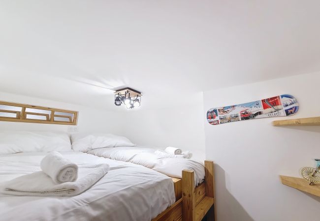 Apartment in Les Gets - Cardena- appartement- 8pers- proche centre Apartment in Les Gets - Cardena- appartement- 8pers- proche centre