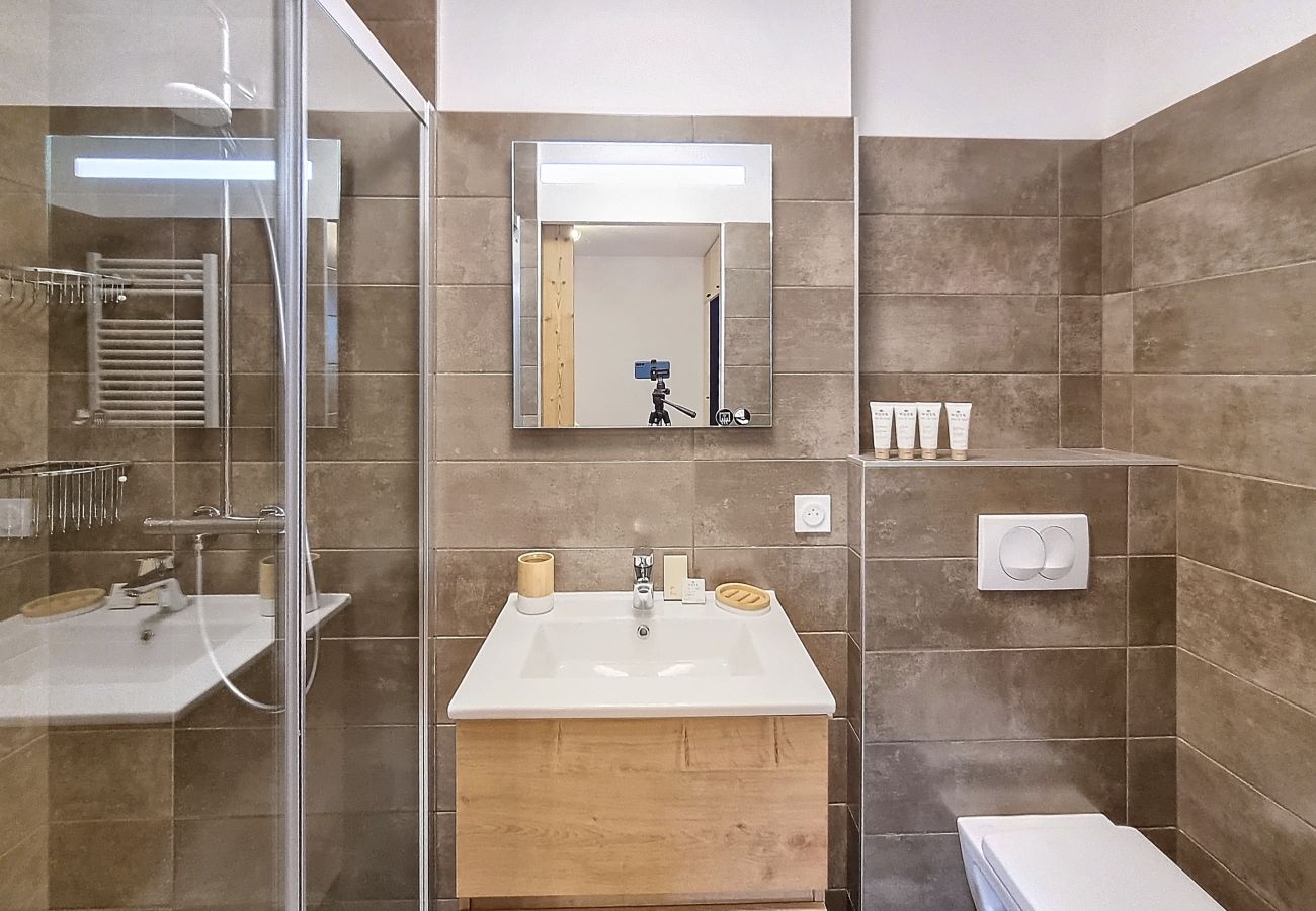 Apartment in Les Gets - Cardena- appartement- 8pers- proche centre Apartment in Les Gets - Cardena- appartement- 8pers- proche centre