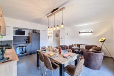 Apartment in Les Gets - Cardena- appartement- 8pers- proche centre Apartment in Les Gets - Cardena- appartement- 8pers- proche centre