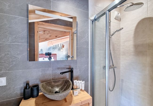 Apartment in Les Gets - Le Grand Cerf - appartement 8 pers - proche centre Apartment in Les Gets - Le Grand Cerf - appartement 8 pers - proche centre