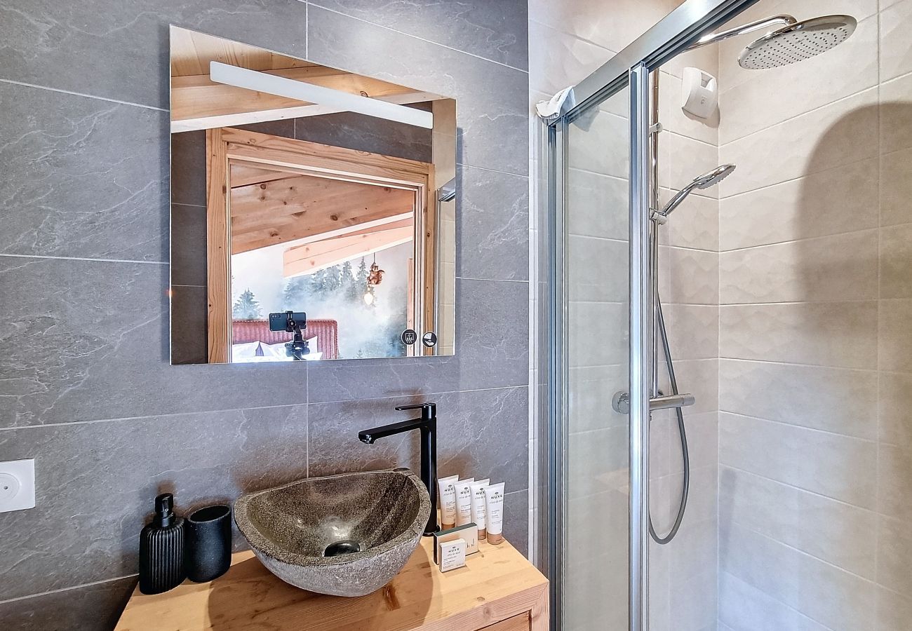Apartment in Les Gets - Le Grand Cerf - appartement 8 pers - proche centre Apartment in Les Gets - Le Grand Cerf - appartement 8 pers - proche centre