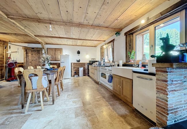 Chalet in Les Gets - Ferme du Bouchet - 12 pers - Les Gets Chalet in Les Gets - Ferme du Bouchet - 12 pers - Les Gets