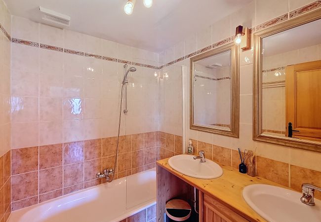 Apartment in Les Gets - Location saison - Limba - Les Gets Vue Mont Blanc Apartment in Les Gets - Location saison - Limba - Les Gets Vue Mont Blanc