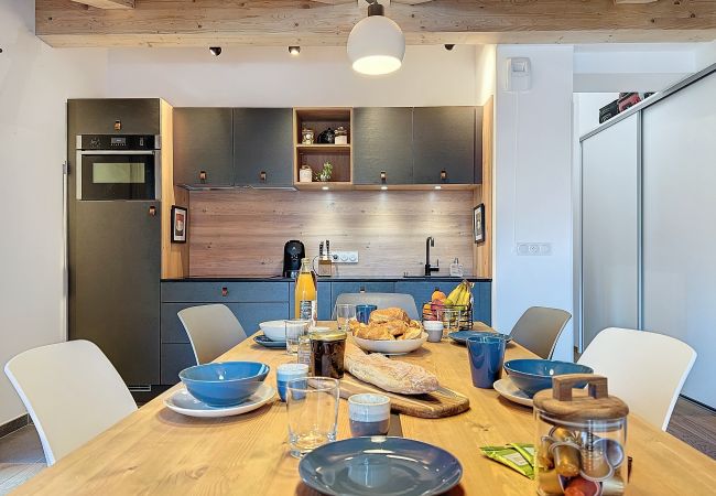 Appartement à Les Gets - Les 3 Mousquetons- appartement- 6,8 Pers - Proche Appartement à Les Gets - Les 3 Mousquetons- appartement- 6,8 Pers - Proche