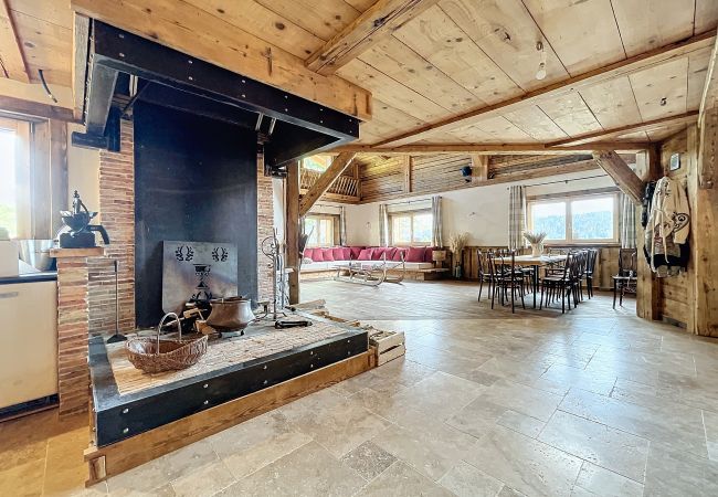 Chalet à Les Gets - Ferme du Bouchet - 12 pers - Les Gets Chalet à Les Gets - Ferme du Bouchet - 12 pers - Les Gets