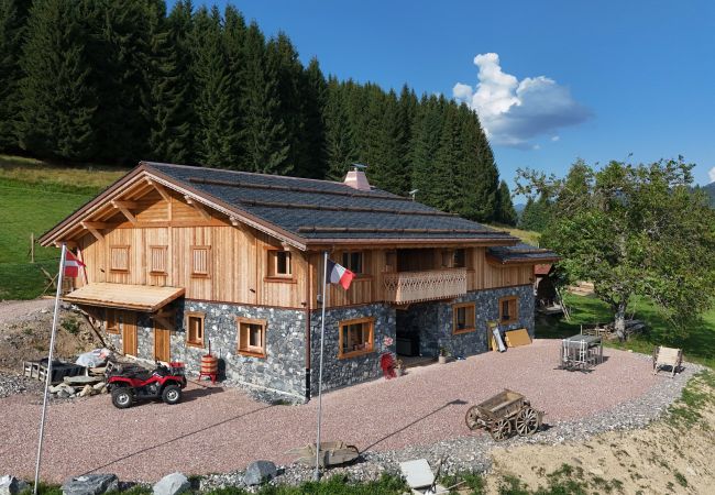 Chalet à Les Gets - Ferme du Bouchet - 12 pers - Les Gets Chalet à Les Gets - Ferme du Bouchet - 12 pers - Les Gets
